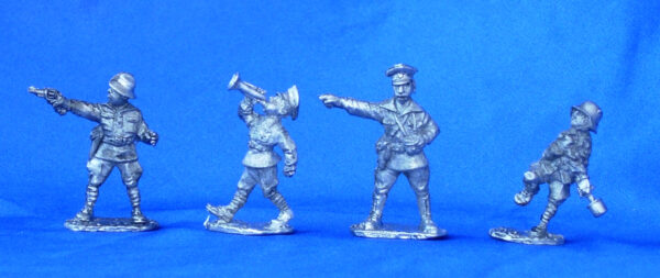 Boys scouts polonais en armes – Image 7